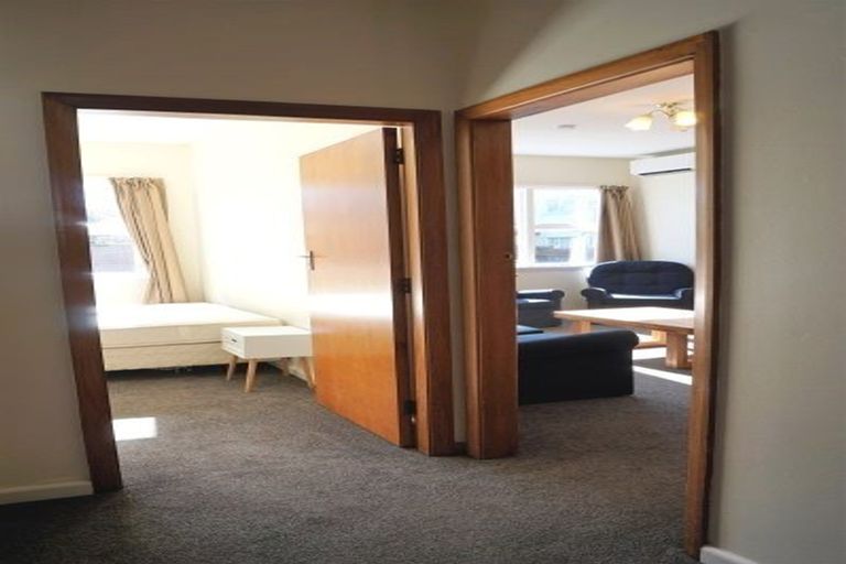 Photo of property in 31 Holly Road, St Albans, Christchurch, 8014