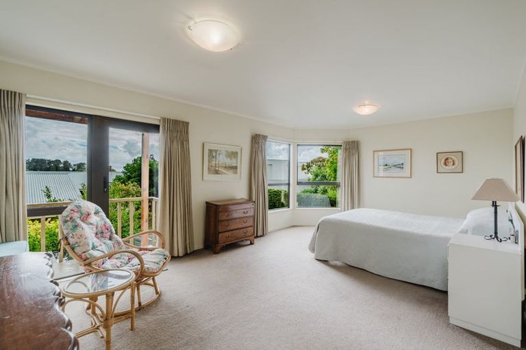 Photo of property in 135a Lake Crescent, Hamilton Lake, Hamilton, 3204