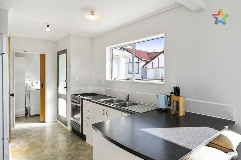 Photo of property in 15 Outram Grove, Kelson, Lower Hutt, 5010