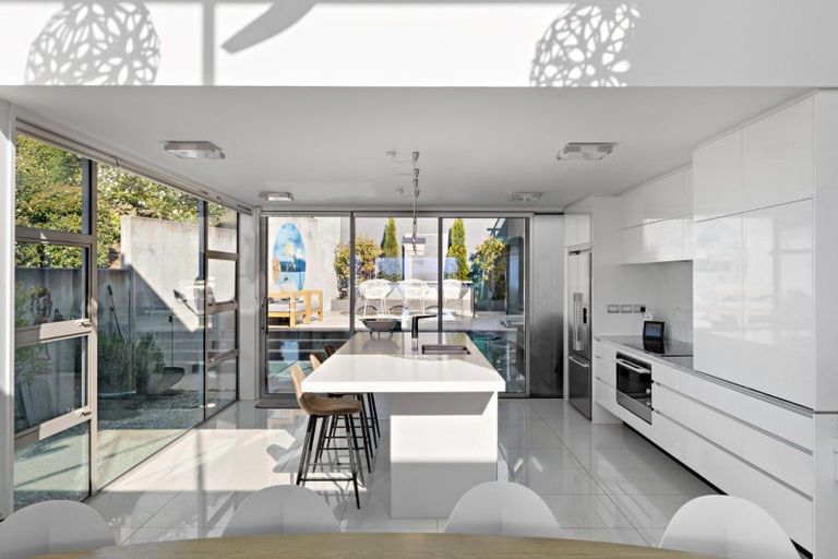 Photo of property in 3 Botting Place, Wanaka, 9305