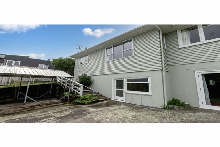 Photo of property in 12 Kiwi Road, Raumati Beach, Paraparaumu, 5032