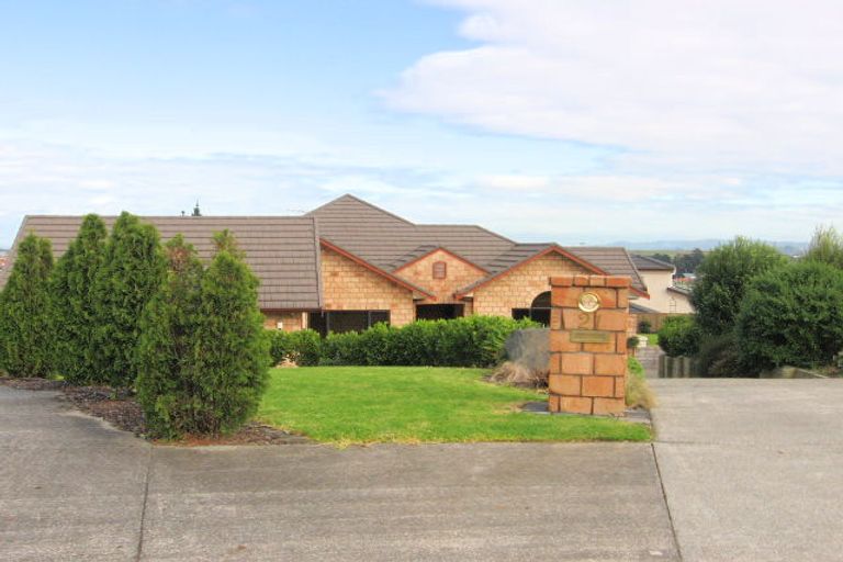 Photo of property in 21 Drumquin Rise, Dannemora, Auckland, 2016