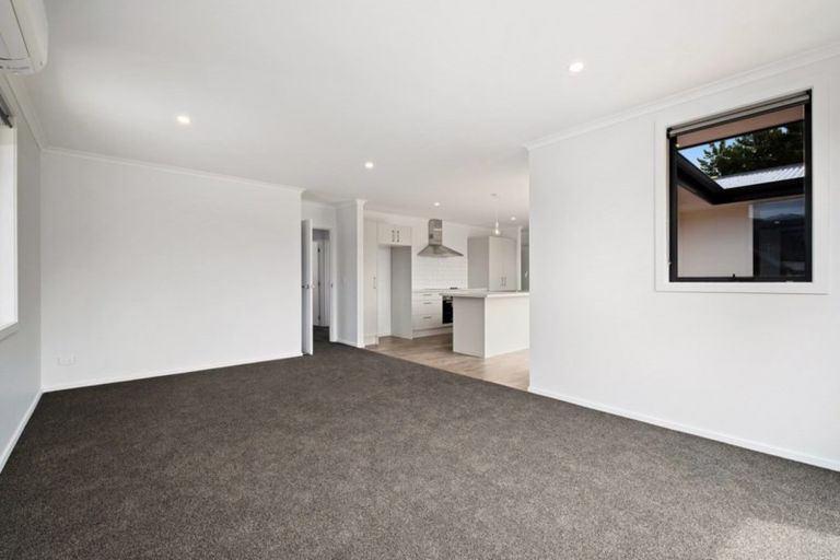 Photo of property in 9 Isthmus Place, Lake Hawea, Wanaka, 9382