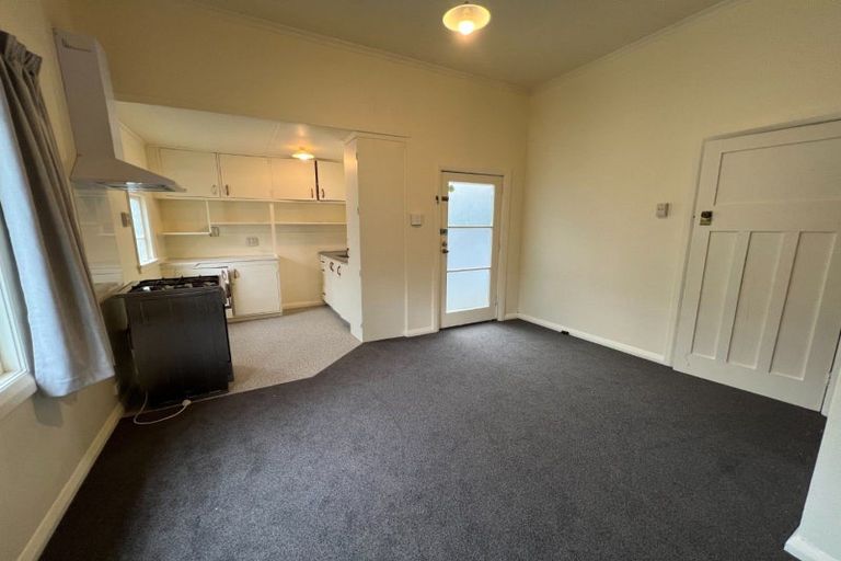 Photo of property in 67 Chelwood Street, Takaro, Palmerston North, 4412
