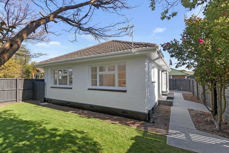 Photo of property in 1/279 Hills Road, Mairehau, Christchurch, 8013