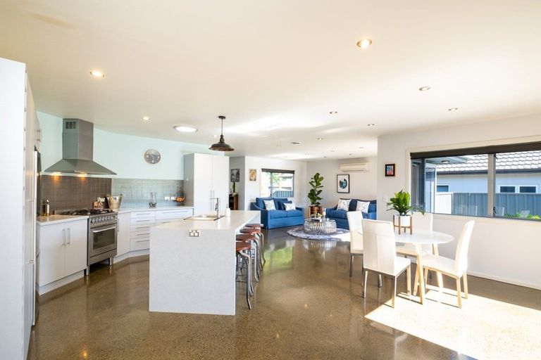 Photo of property in 101 Russell Robertson Drive, Havelock North, 4130