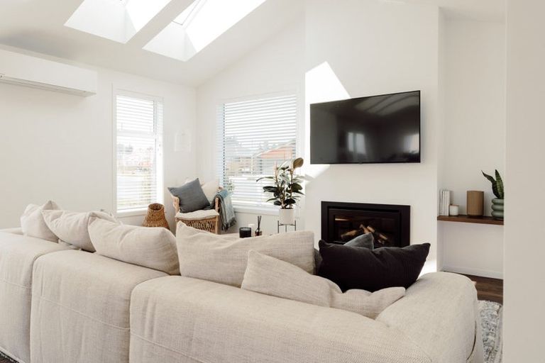 Photo of property in 35 Maunganamu Drive, Wharewaka, Taupo, 3330