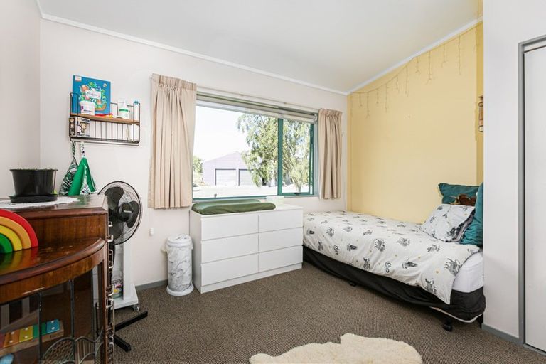 Photo of property in 37 Guy Street, Waipawa, 4210