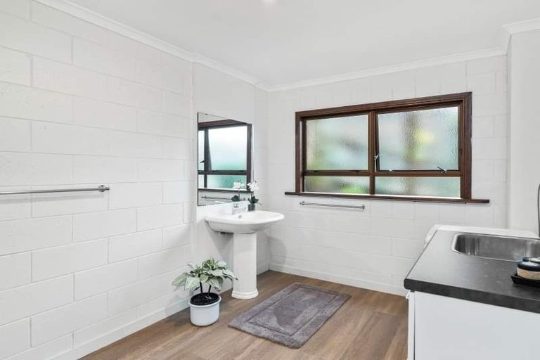 Photo of property in 5 Summit Road, Lake Okareka, Rotorua, 3076