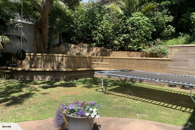 Photo of property in 23 Clutha Avenue, Khandallah, Wellington, 6035