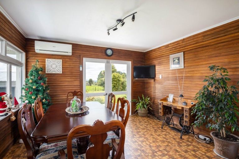 Photo of property in 1358 Mangorei Road, Mangorei, New Plymouth, 4371