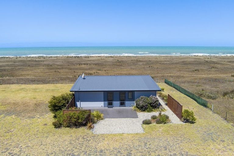Photo of property in 27 Ocean View Crescent, Rarangi, Blenheim, 7273