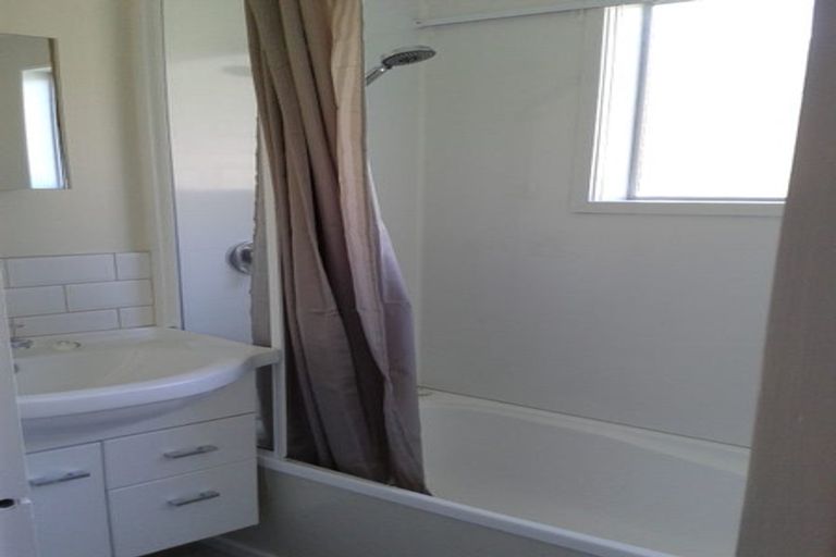 Photo of property in 90 Cunliffe Street, Churton Park, Wellington, 6037