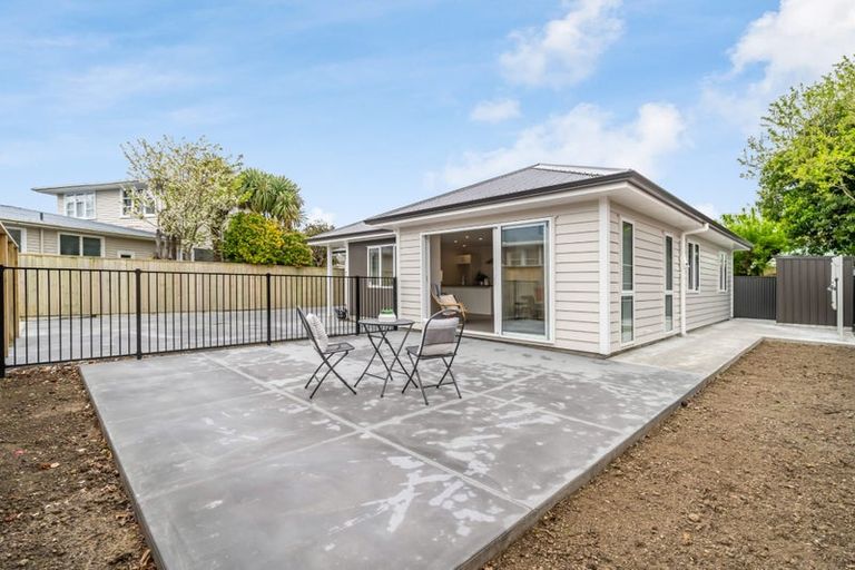 Photo of property in 11a Hall Grove, Ebdentown, Upper Hutt, 5018