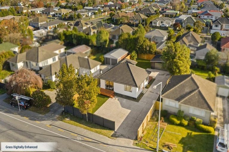 Photo of property in 183 Marshland Road, Shirley, Christchurch, 8061