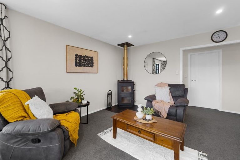 Photo of property in 10 Kelburn Place, Tinwald, Ashburton, 7700