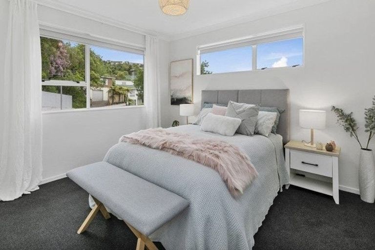 Photo of property in 71a Tirohanga Road, Tirohanga, Lower Hutt, 5010