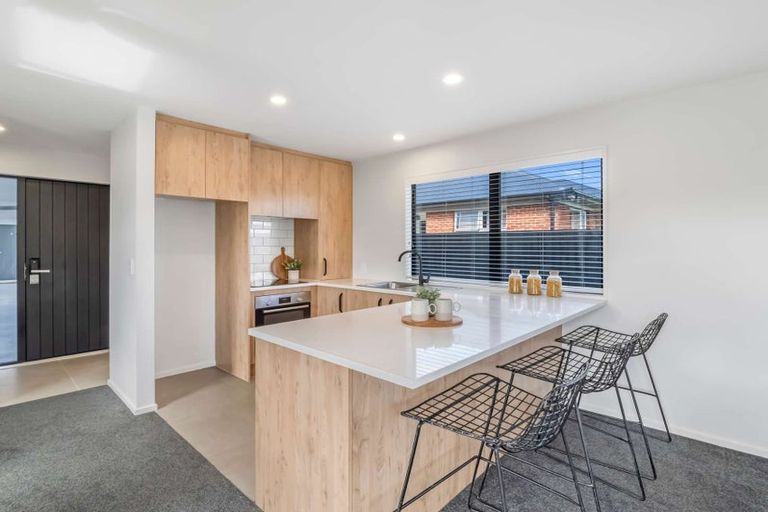 Photo of property in 1/214 Barrington Street, Somerfield, Christchurch, 8024