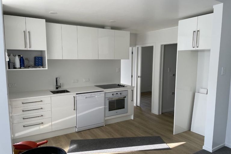 Photo of property in 5b Rosebank Road, Avondale, Auckland, 1026