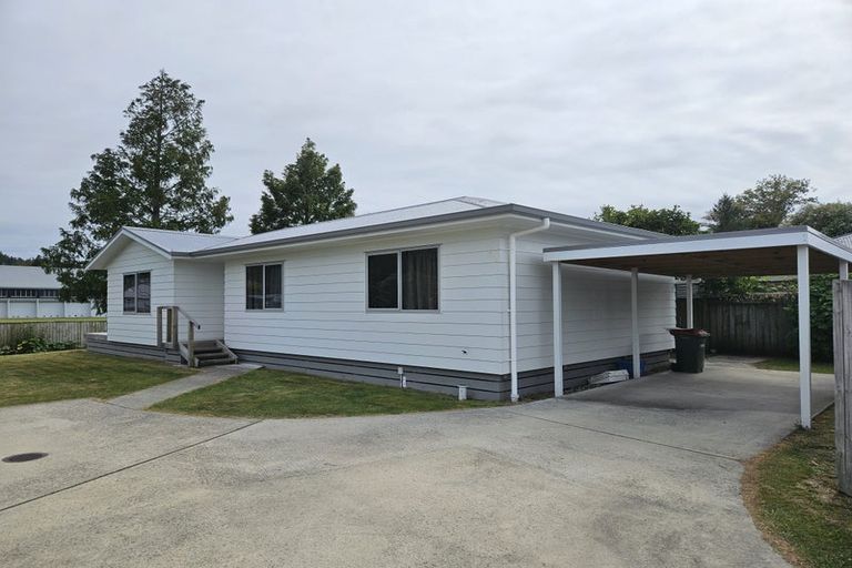 Photo of property in 5a Fairview Road, Western Heights, Rotorua, 3015