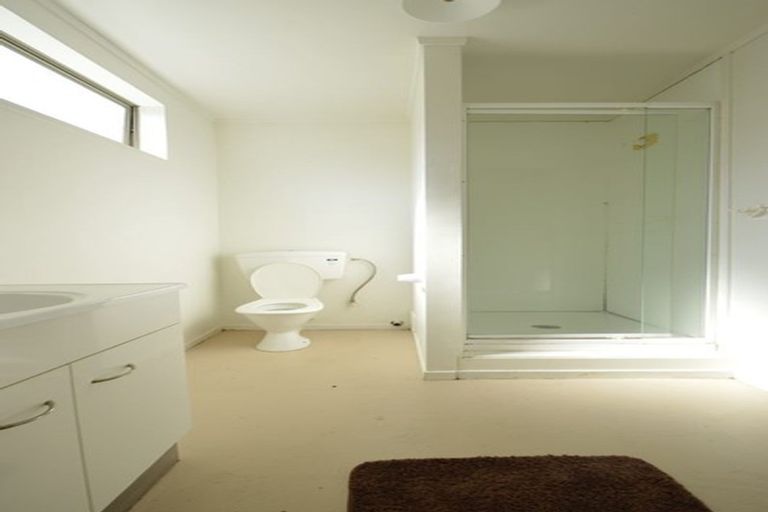 Photo of property in 5 Beatty Avenue, Manurewa, Auckland, 2102