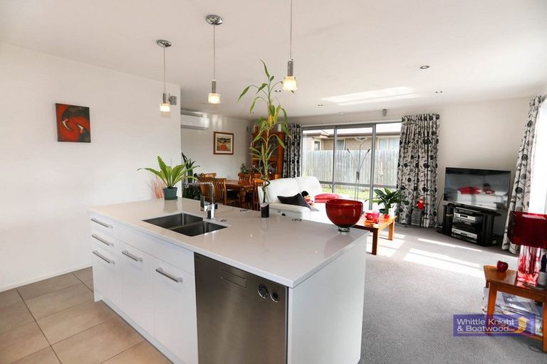 Photo of property in 3 Taggart Place, Sockburn, Christchurch, 8042