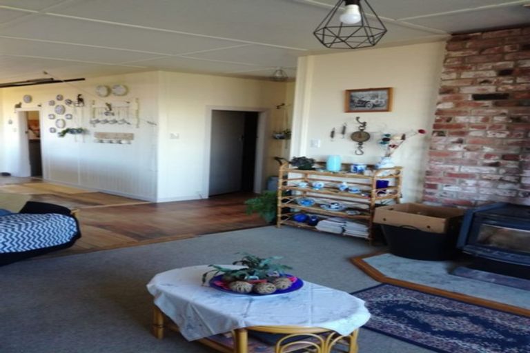 Photo of property in 858 Papatotara Road, Papatotara, Tuatapere, 9691