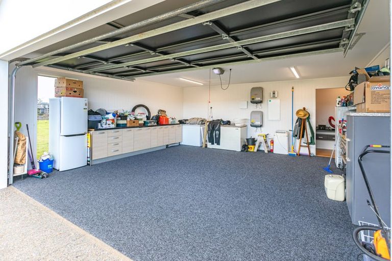 Photo of property in 7 Capstan Crescent, Whitianga, 3510