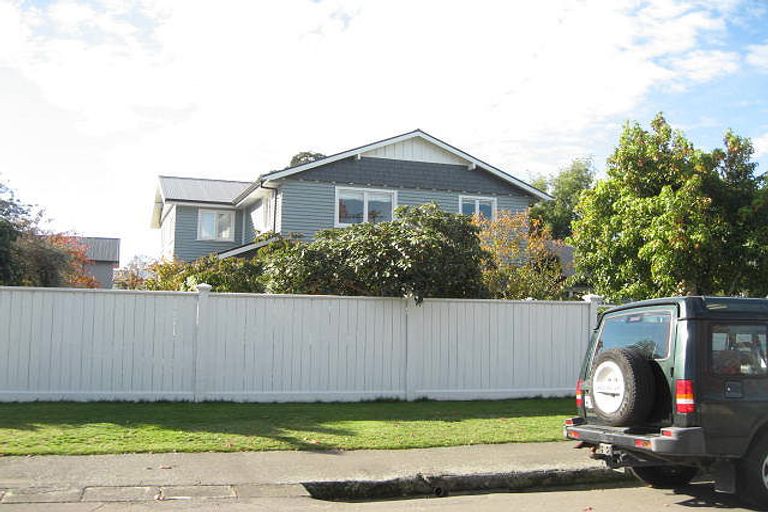 Photo of property in 6 Bryndwr Road, Fendalton, Christchurch, 8052