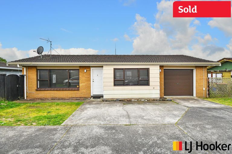 Photo of property in 2/2 Short Street, Papakura, 2110