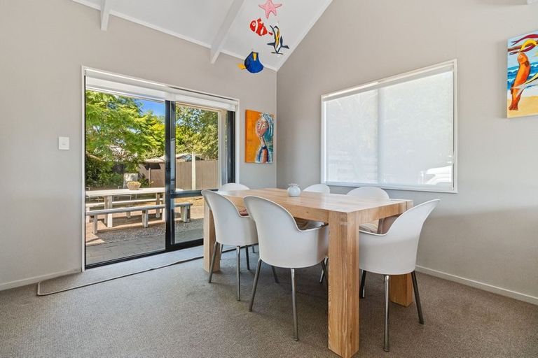 Photo of property in 9 Coronation Row, Pauanui, Hikuai, 3579