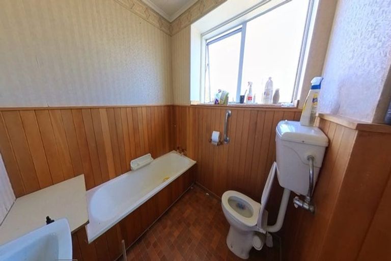 Photo of property in 8 Kukupa Grove, Heretaunga, Upper Hutt, 5018