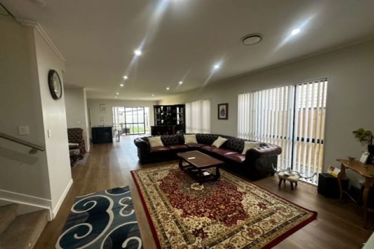 Photo of property in 5c Listack Drive, Flat Bush, Auckland, 2019