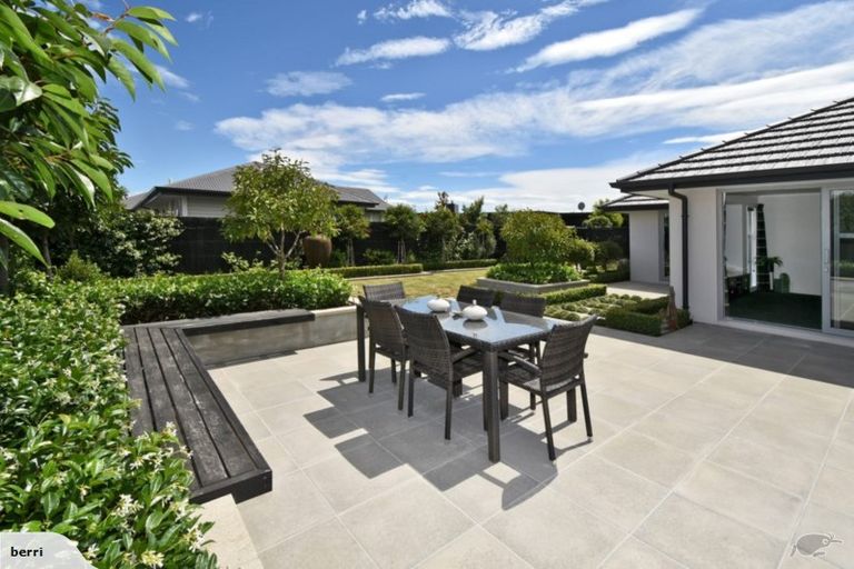 Photo of property in 5 Gosling Crescent, Halswell, Christchurch, 8025