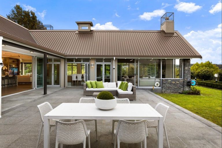 Photo of property in 878 Ridge Road, Riverhead, Albany, 0793