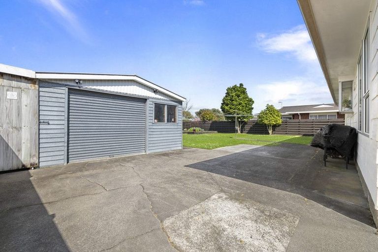 Photo of property in 7 Chadwick Place, Highbury, Palmerston North, 4412