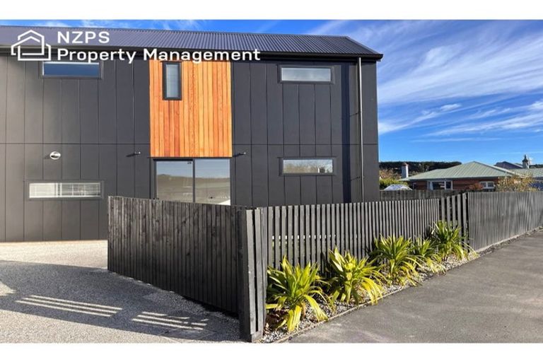 Photo of property in 28 Lochend Street, Musselburgh, Dunedin, 9013