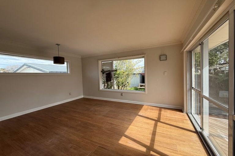 Photo of property in 6 Nile Place, North New Brighton, Christchurch, 8083
