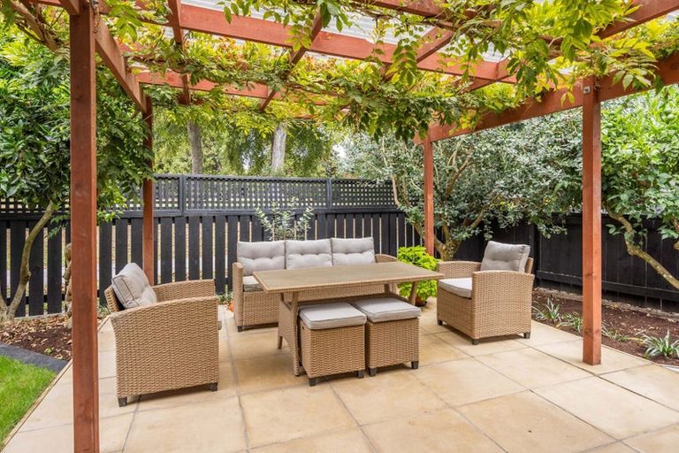 Photo of property in 19 Azimuth Place, Flagstaff, Hamilton, 3210