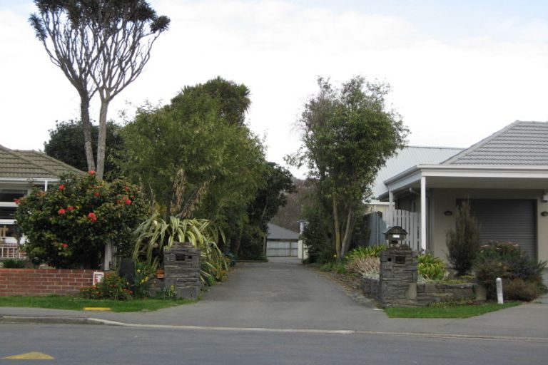 Photo of property in 11b Nutfield Lane, Cashmere, Christchurch, 8022