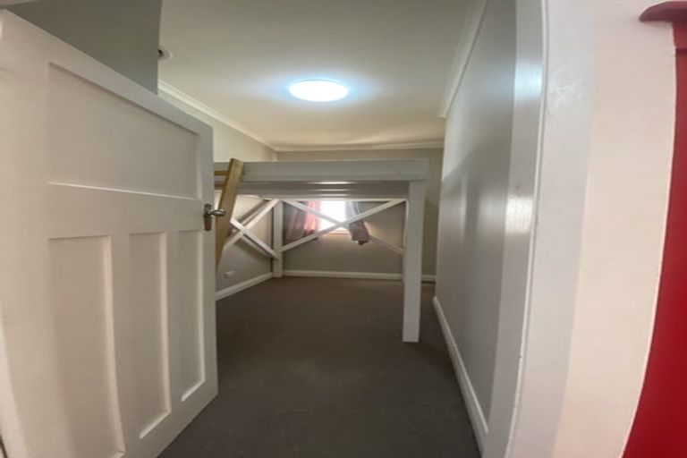 Photo of property in 26 Upland Road, Kelburn, Wellington, 6012