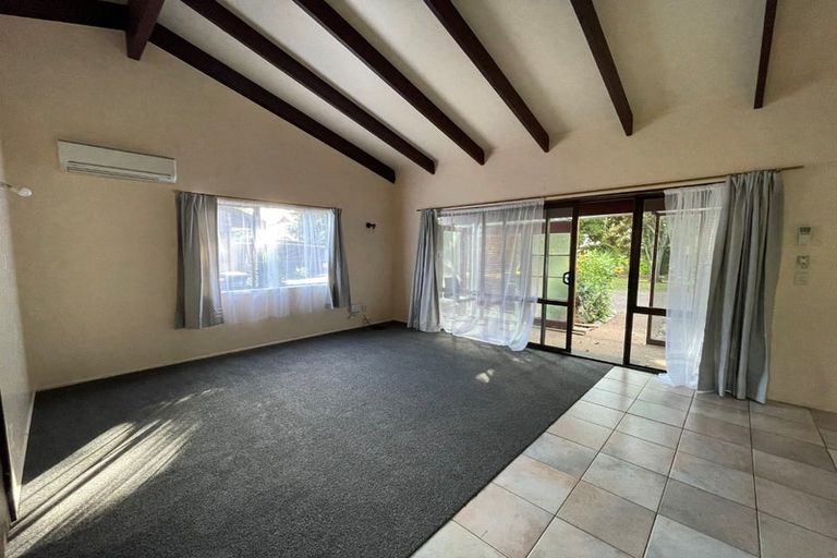 Photo of property in 63 Wyllie Road, Papatoetoe, Auckland, 2025