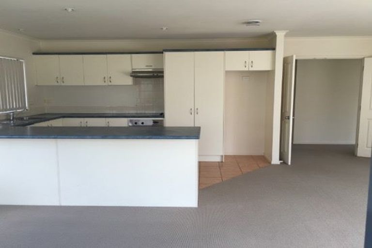 Photo of property in 7 Kinleith Way, Albany, Auckland, 0632