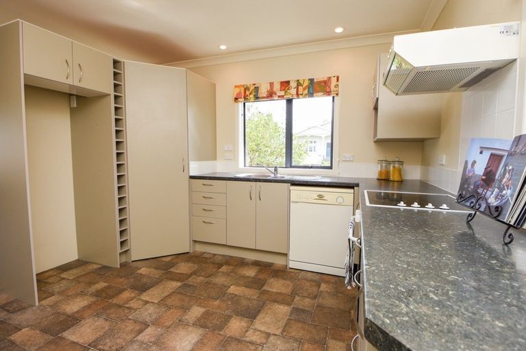 Photo of property in 21a Rhodes Street, Carterton, 5713