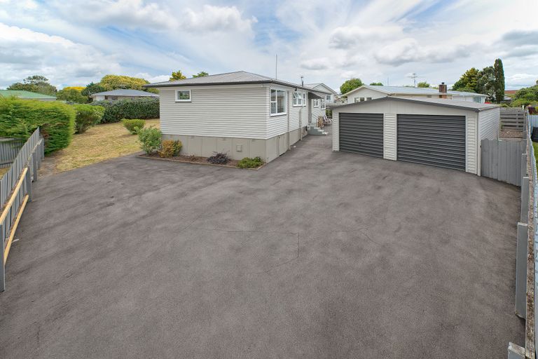 Photo of property in 4 Capella Place, Manurewa, Auckland, 2102