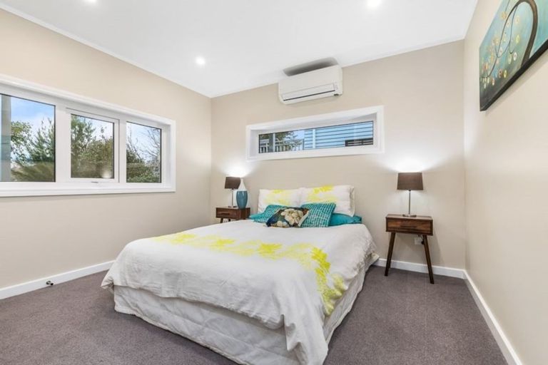 Photo of property in 11 Gurnard Road, Stillwater, Silverdale, 0993