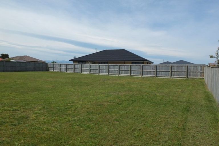 Photo of property in 6 Oxnam Place, Foxton Beach, Foxton, 4815