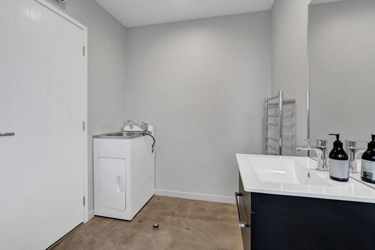 Photo of property in 376 Egmont Road, Hillsborough, New Plymouth, 4372