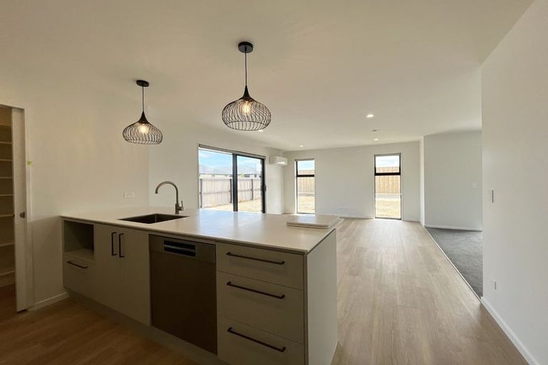 Photo of property in 22 Harlequin Drive, Rolleston, 7614