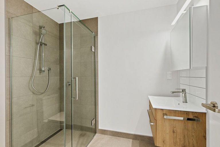 Photo of property in 7/390 Hibiscus Coast Highway, Orewa, 0931